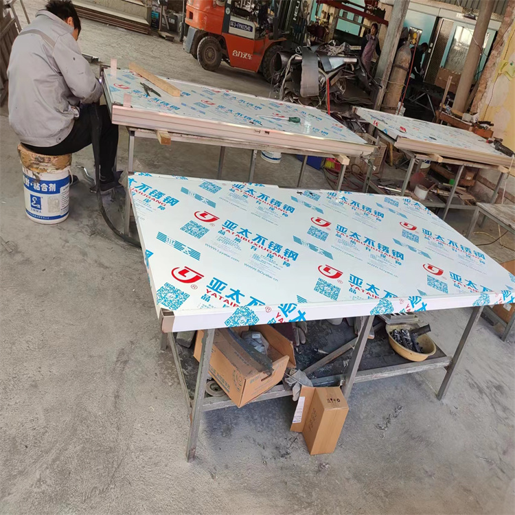 佛山鉴别铅门质量的方法优哪些